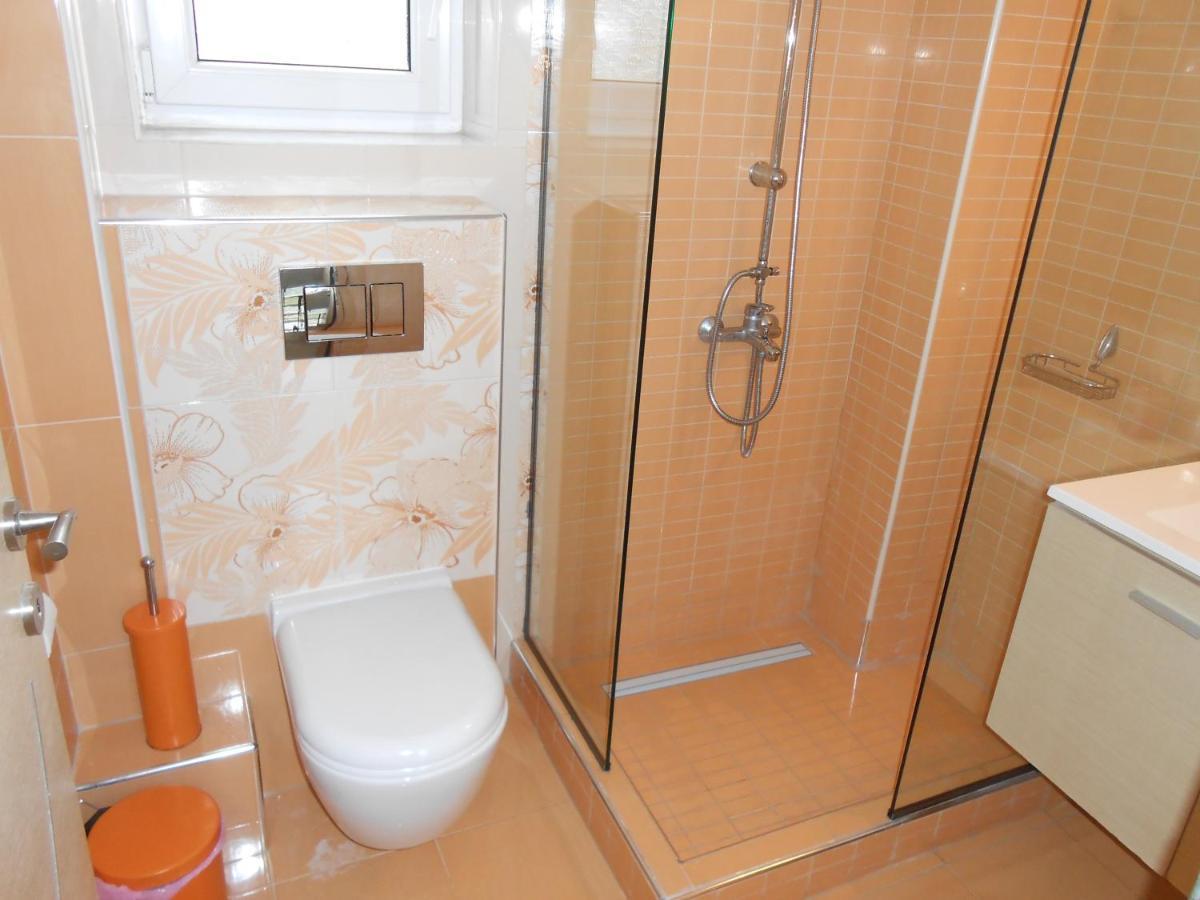 Excellent Villa 보우르보우로우 외부 사진